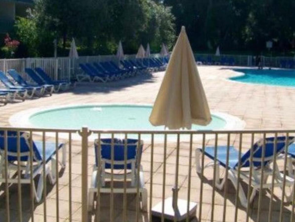 Appartement 3 Pieces, 6 Perso Avec Piscine Chauffee En Saison Domaine Du Golf De Pinsolle 수스톤 외부 사진